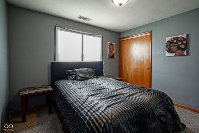 2618 W 25th Street, Anderson, IN 46011