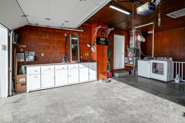 2618 W 25th Street, Anderson, IN 46011