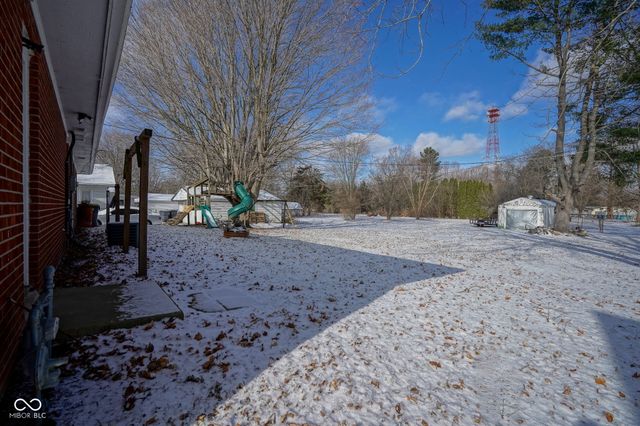 2618 W 25th Street, Anderson, IN 46011