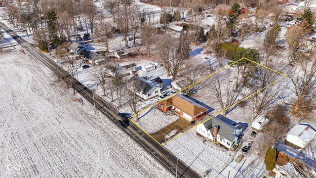 2618 W 25th Street, Anderson, IN 46011