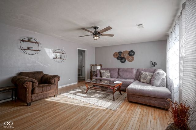 2618 W 25th Street, Anderson, IN 46011