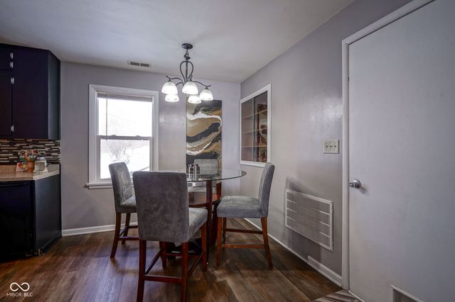 2618 W 25th Street, Anderson, IN 46011