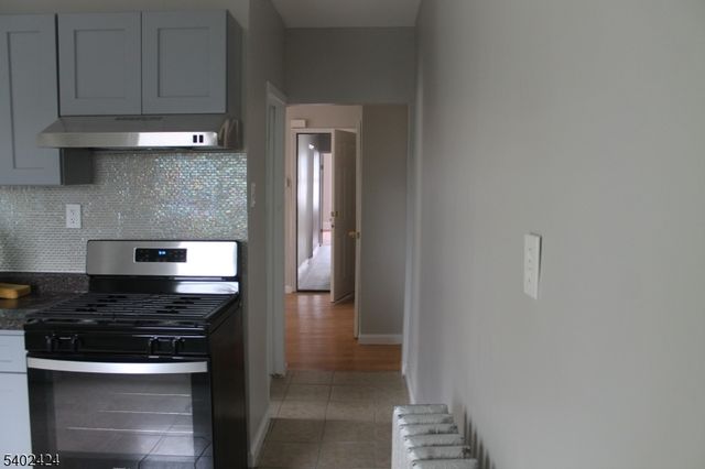 232 Sherman Ave 2, Newark City, NJ 07114