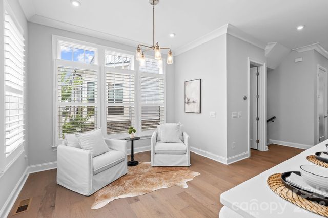 2525 Deacon Avenue, Charlotte, NC 28204