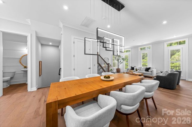 2525 Deacon Avenue, Charlotte, NC 28204
