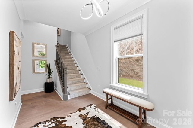 2525 Deacon Avenue, Charlotte, NC 28204