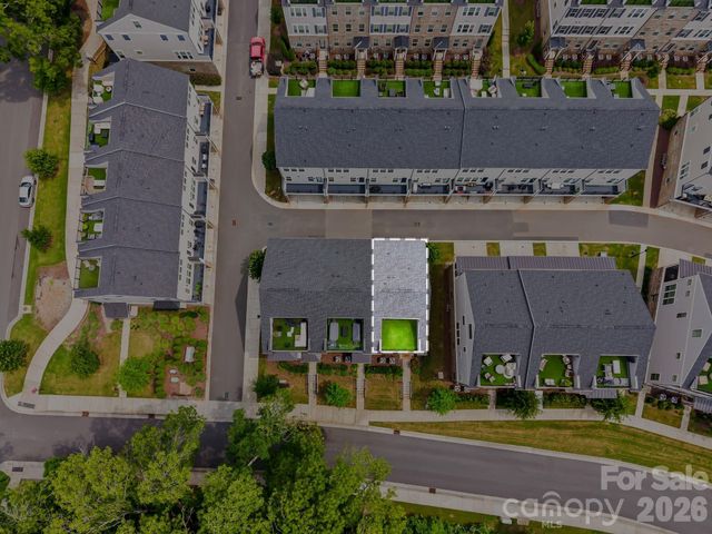 2525 Deacon Avenue, Charlotte, NC 28204