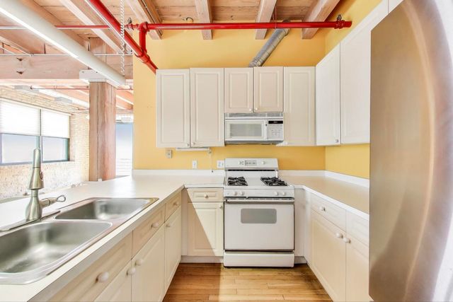 7240 Franklin Street 2A, Forest Park, IL 60130