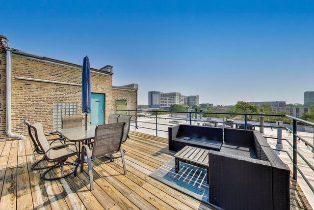 7240 Franklin Street 2A, Forest Park, IL 60130