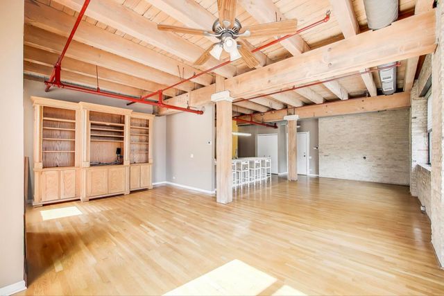 7240 Franklin Street 2A, Forest Park, IL 60130
