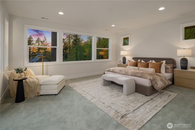22536 SE 52nd Street, Issaquah, WA 98029