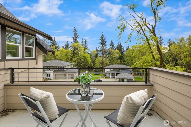 22536 SE 52nd Street, Issaquah, WA 98029