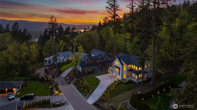 22536 SE 52nd Street, Issaquah, WA 98029