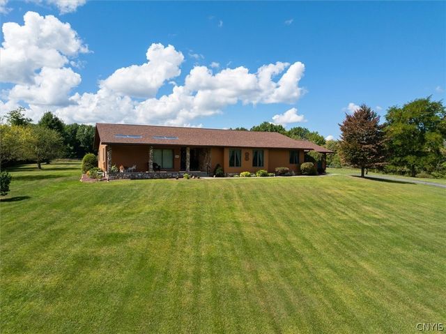 2354 Middle Road, Oneida, NY 13421