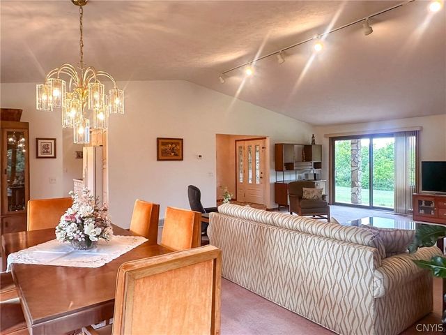 2354 Middle Road, Oneida, NY 13421