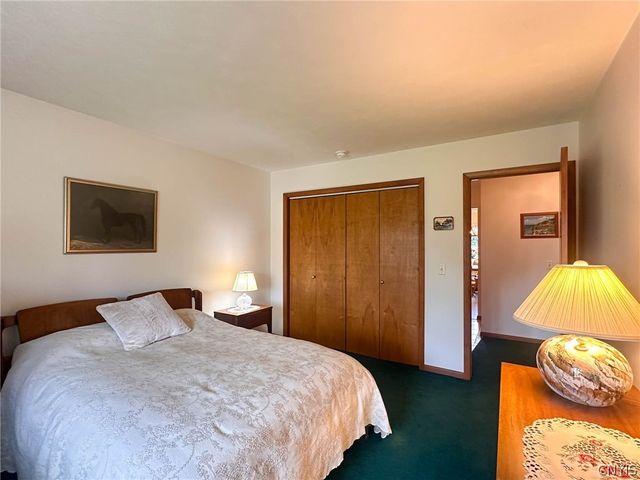 2354 Middle Road, Oneida, NY 13421