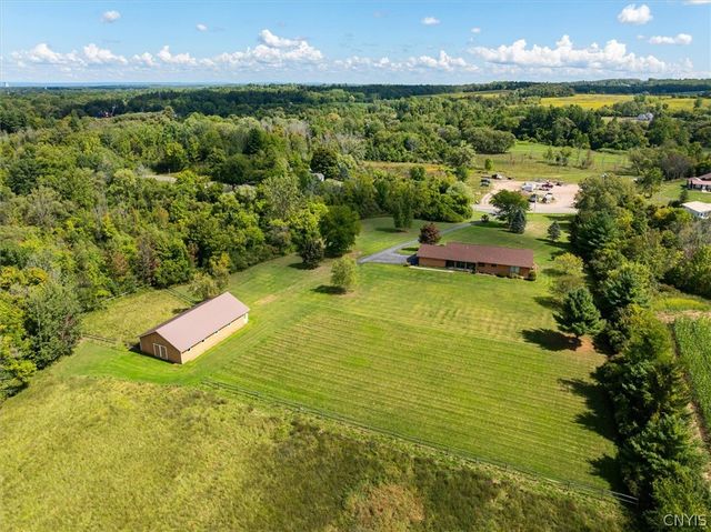 2354 Middle Road, Oneida, NY 13421