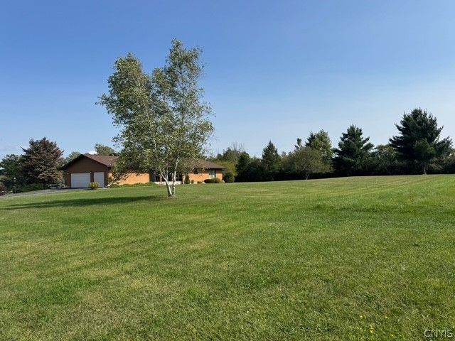 2354 Middle Road, Oneida, NY 13421