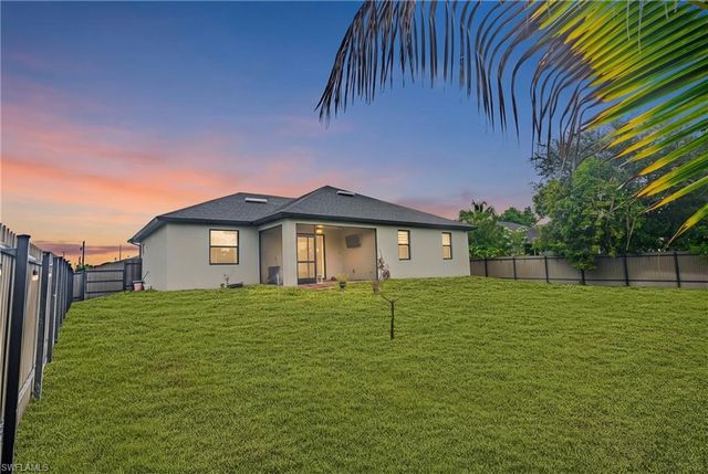 4707 6th ST W, Lehigh Acres, FL 33971