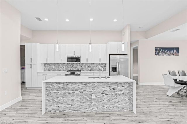 4707 6th ST W, Lehigh Acres, FL 33971