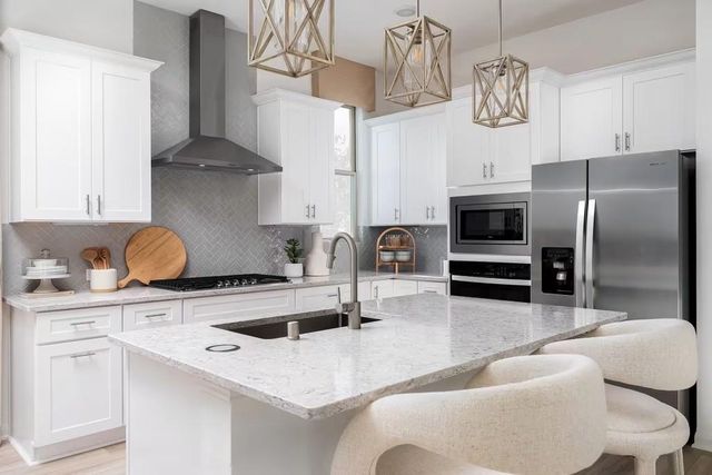 562 Ruby Bend Lane, Montgomery, TX 77356