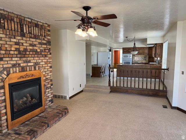 1273 N NEWPORT LANE, Kaysville, UT 84037