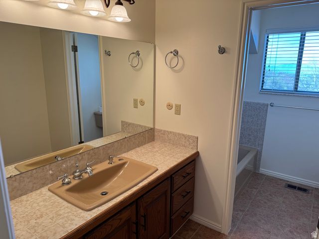 1273 N NEWPORT LANE, Kaysville, UT 84037