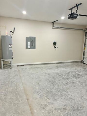 2413 N Venice N Avenue, Edinburg, TX 78542