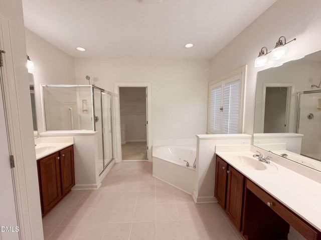 12212 Ashton Woods Lane, Raleigh, NC 27614