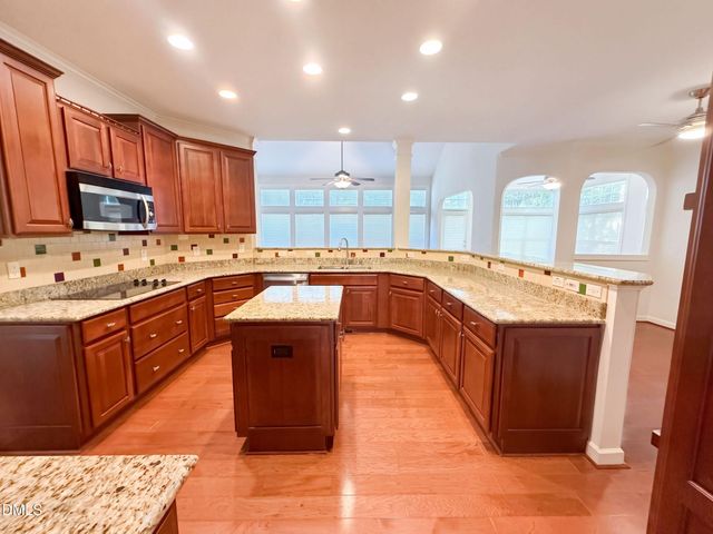 12212 Ashton Woods Lane, Raleigh, NC 27614
