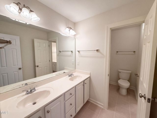 12212 Ashton Woods Lane, Raleigh, NC 27614