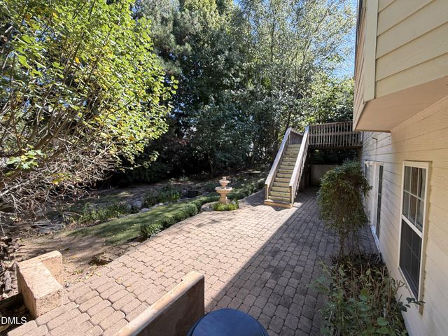 12212 Ashton Woods Lane, Raleigh, NC 27614
