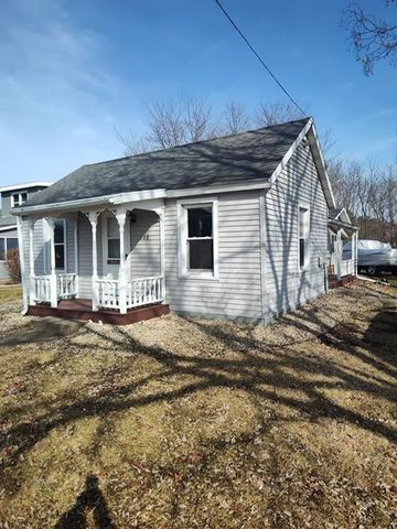 433 Bridge Street, Mazomanie, WI 53560