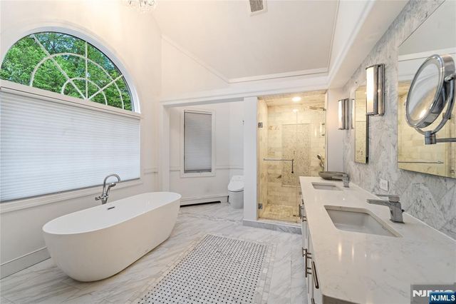 54 Mohawk Avenue, Norwood, NJ 07648