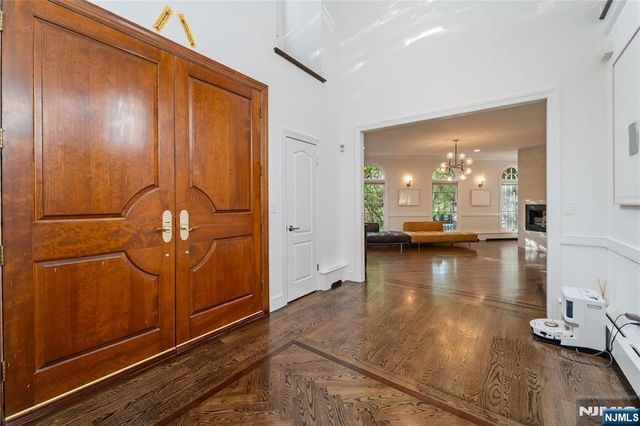 54 Mohawk Avenue, Norwood, NJ 07648