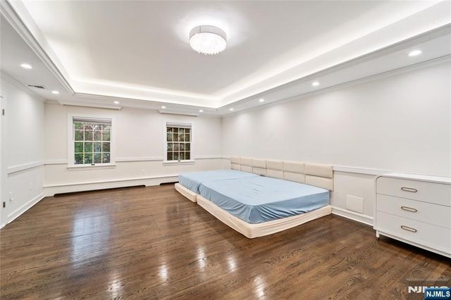 54 Mohawk Avenue, Norwood, NJ 07648