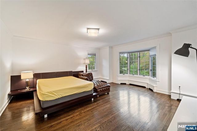 54 Mohawk Avenue, Norwood, NJ 07648