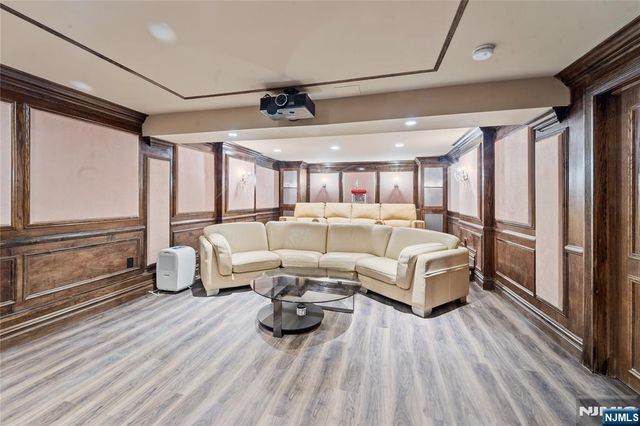 54 Mohawk Avenue, Norwood, NJ 07648