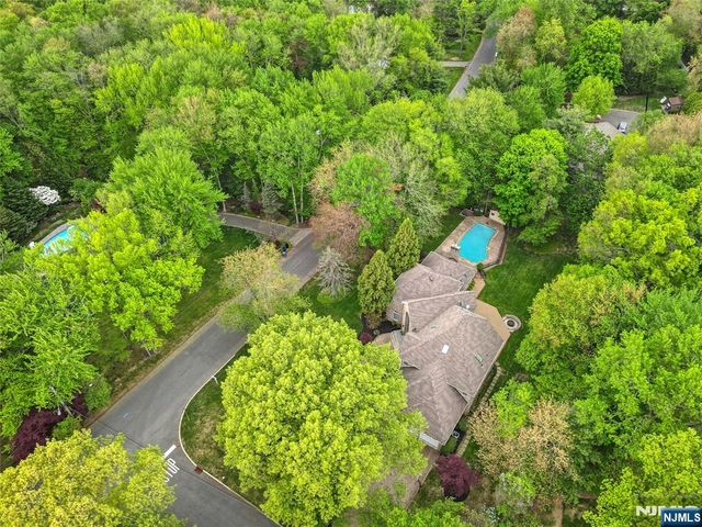 54 Mohawk Avenue, Norwood, NJ 07648