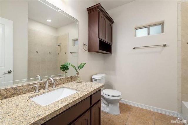 304 N 18th Street, Hidalgo, TX 78557