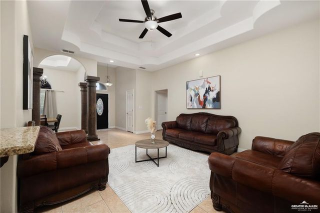 304 N 18th Street, Hidalgo, TX 78557