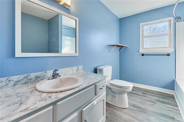 200 E Hulett Street, Edgerton, KS 66021