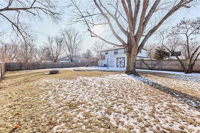 200 E Hulett Street, Edgerton, KS 66021