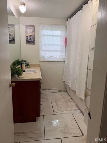 4910 Devonshire Drive, Fort Wayne, IN 46806