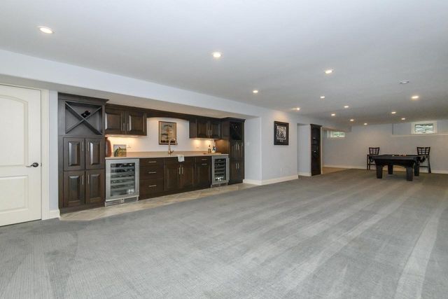 S76W26010 Prairieside DRIVE, Waukesha, WI 53189