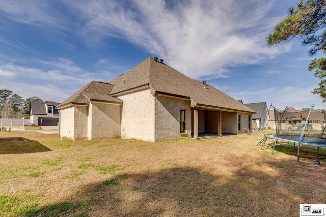 204 LOST LAKES BEND, West Monroe, LA 71291