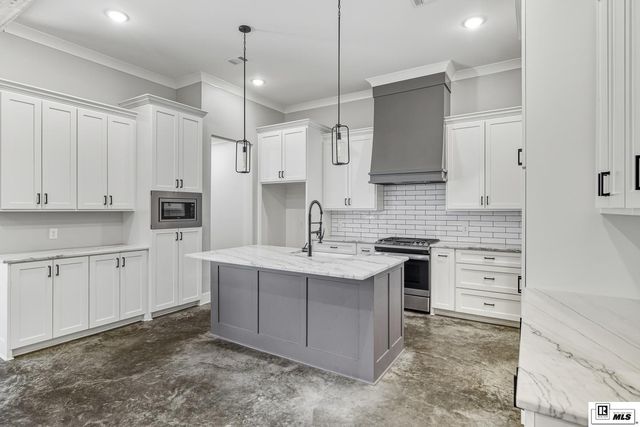 204 LOST LAKES BEND, West Monroe, LA 71291