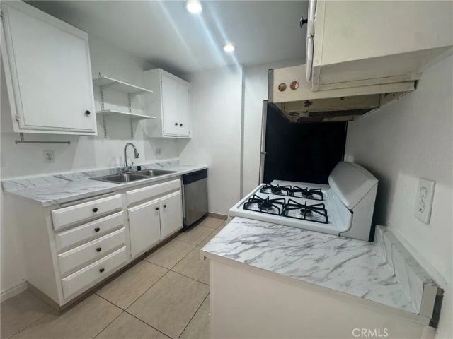 6600 Warner 115, Huntington Beach, CA 92647