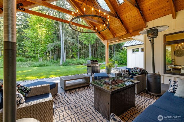 5680 Paradise Lane, Anacortes, WA 98221