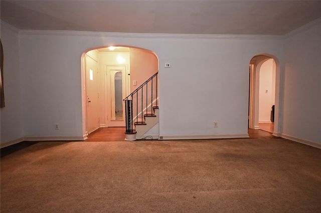 901 Gary Ave, Clairton, PA 15025